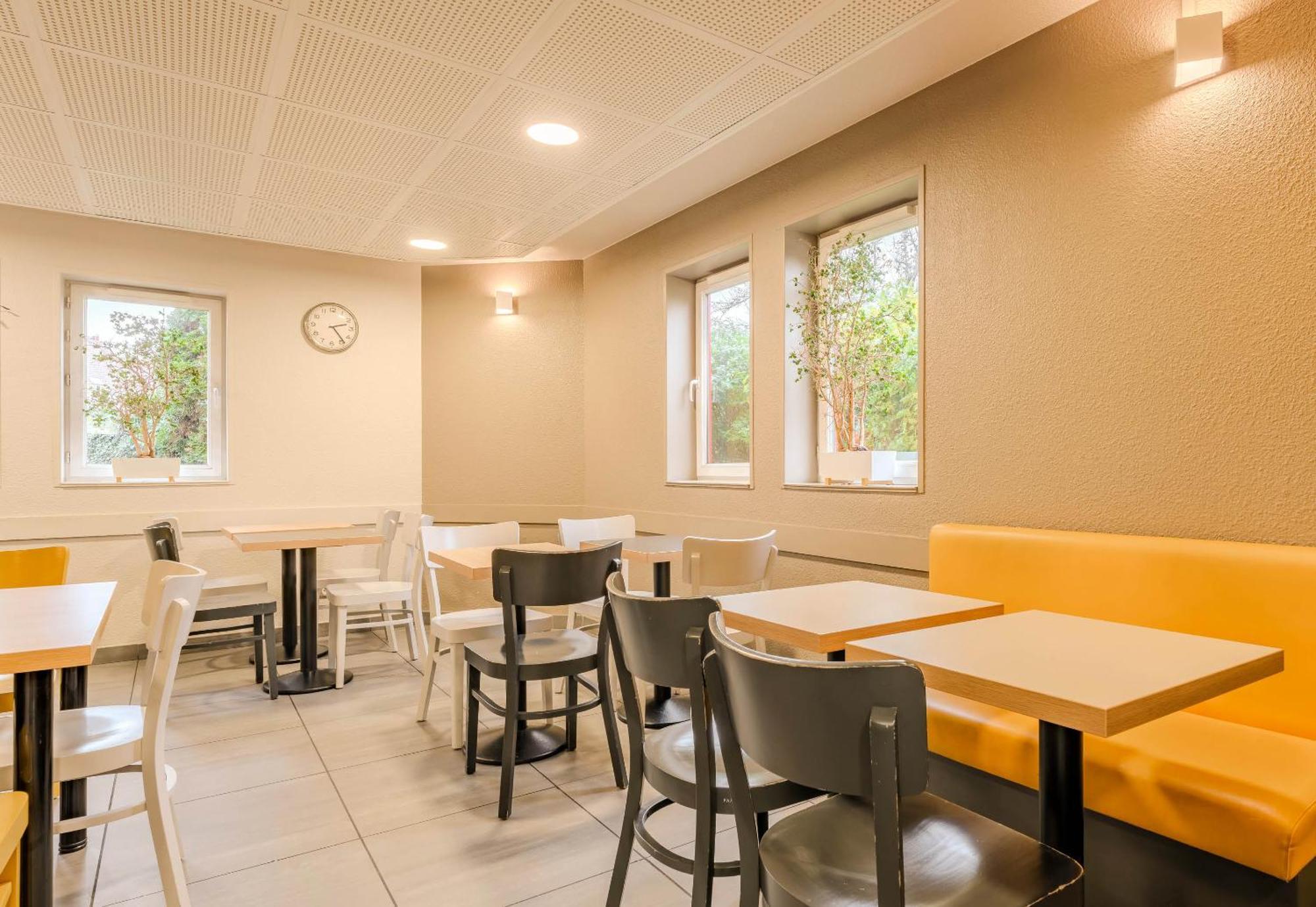 B&B Hotel Calais Centre St Pierre エクステリア 写真