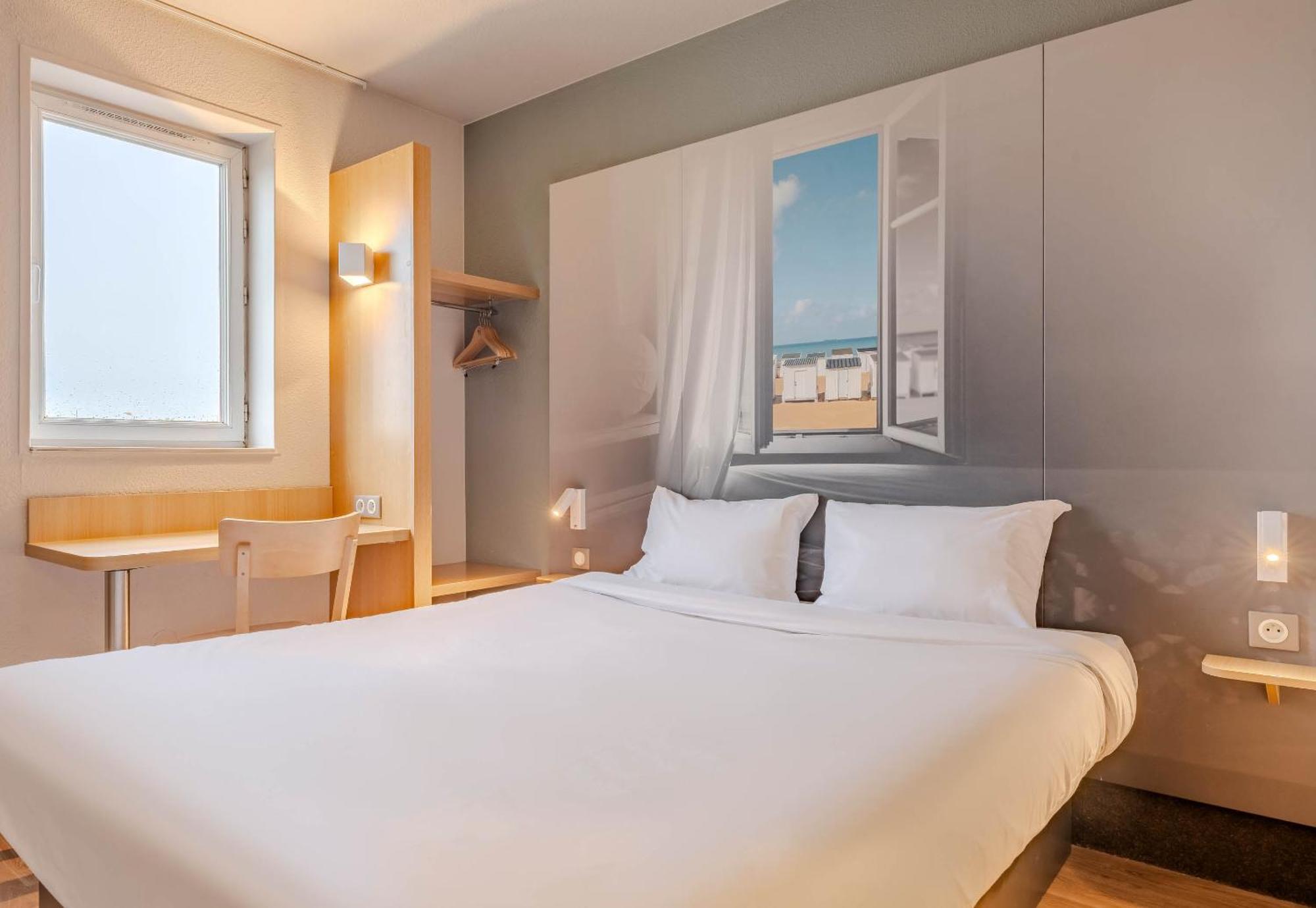 B&B Hotel Calais Centre St Pierre エクステリア 写真