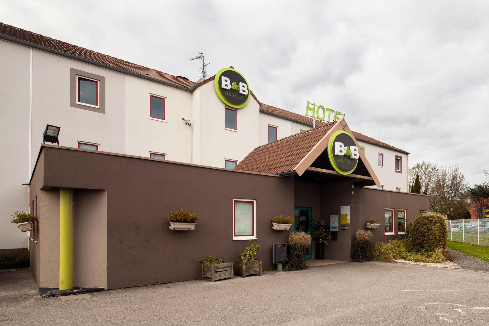 B&B Hotel Calais Centre St Pierre エクステリア 写真