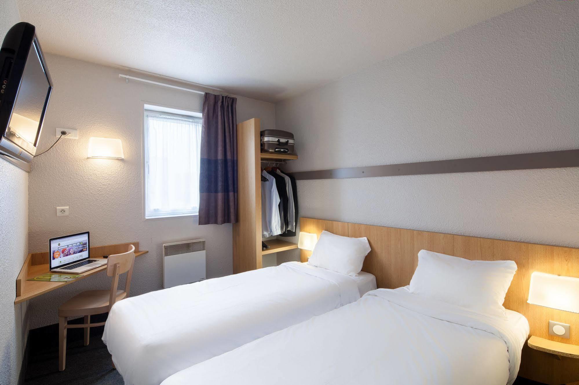 B&B Hotel Calais Centre St Pierre エクステリア 写真